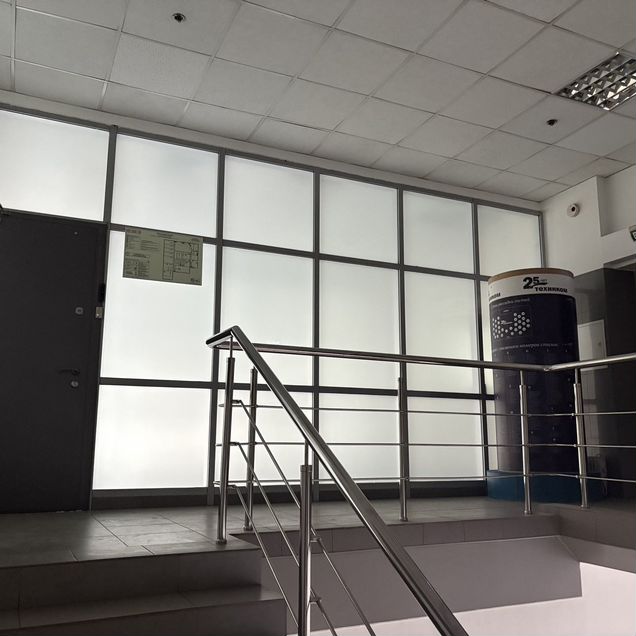 Автосалон/Шоурум/Офис/Магазин, 1290 м²